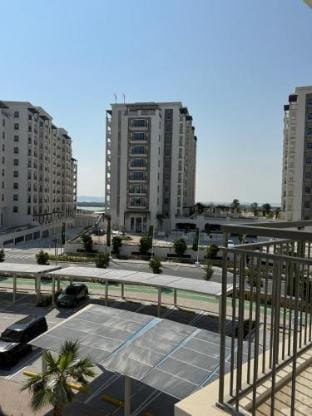 Luxury studio Yas golf collections Apartment in Abu Dhabi