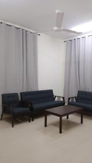 Hstay Bajet Room-3 AC-3 Wifi-Netflix 8-Pack RM150 Vacation rental in Terengganu, Malaysia