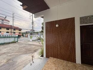 Entire Villa - Perfect for Family  digital NOMADs Vacation rental in Chalong