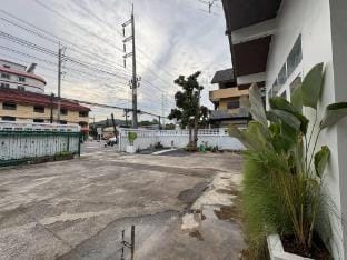 Entire Villa - Perfect for Family  digital NOMADs Vacation rental in Chalong