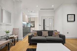 Chic City Retreat|Near Tower Hill & The Thames Vacation rental in London Borough of Southwark