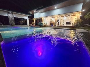 Villa Soliz Villa in Bolinao