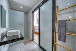 Cozy 2BR villa in Canggu with a spacious pool  Villa in North Kuta