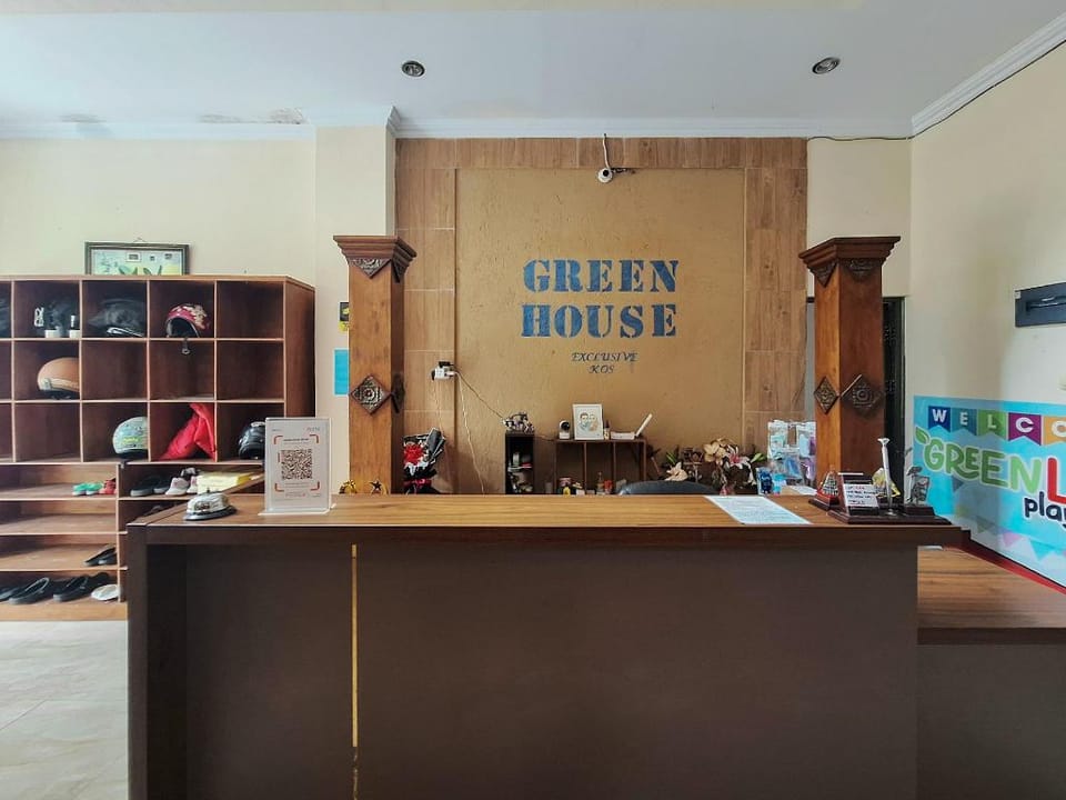 RedDoorz Syariah @ Greenhouse Tegalwaras Palagan Hotel in Special Region of Yogyakarta