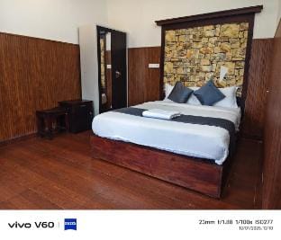 Edayan Meadows ( 4 Bedroom Independent Pool Villa ) Vacation rental in Kerala