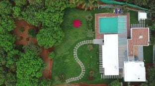 DestinMe N Sky Lounge Vacation rental in Hyderabad