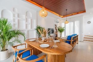 NEW stunning 2-Bedroom Villa Marina in Canggu Vacation rental in North Kuta