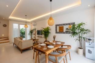 Canggu 2BR Private Pool Sunrise Bliss #8 Villa Villa in North Kuta
