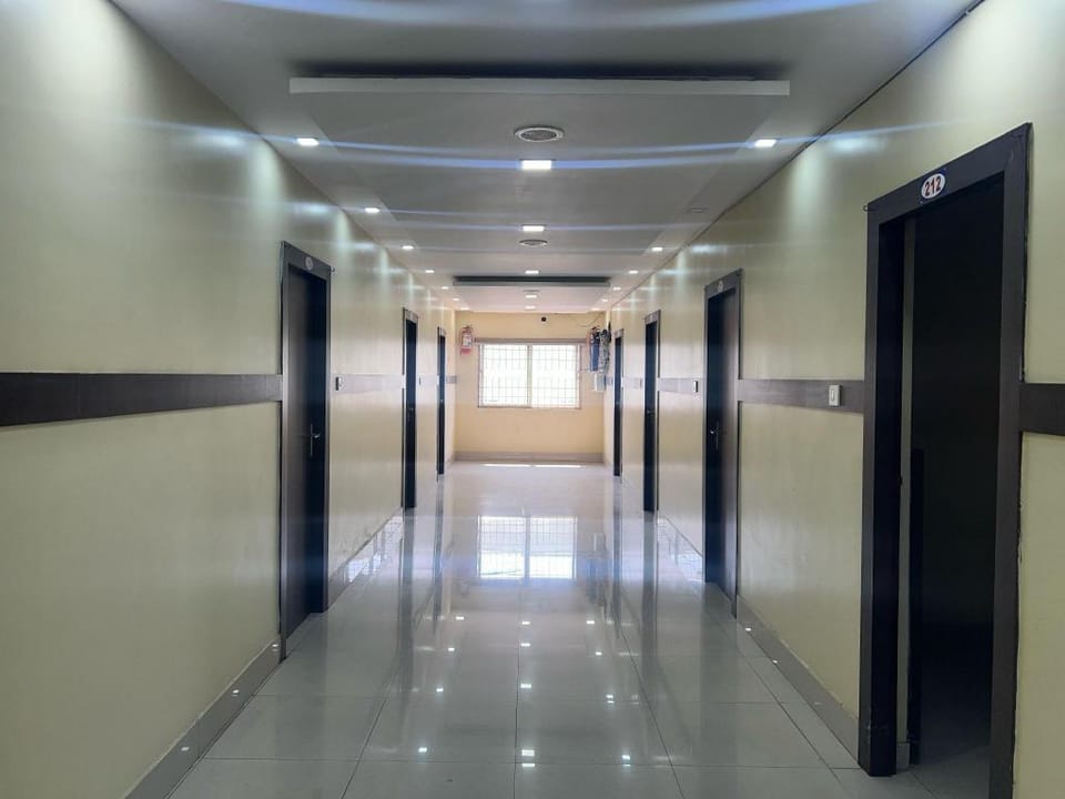 Townhouse Kanithi Road Formerly RR Function Hall Luxury Rooms Hotel in Visakhapatnam