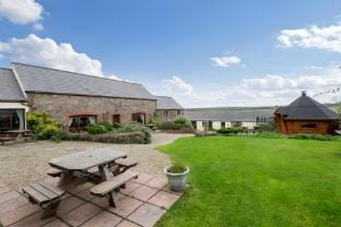 Gamekeepers Cottage Vacation rental in Marloes and St. Brides