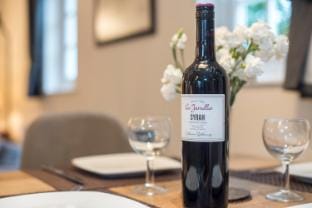 Salar Vacation rental in Martletwy