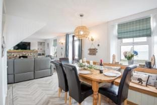 Black Hall Cottage Vacation rental in Amroth