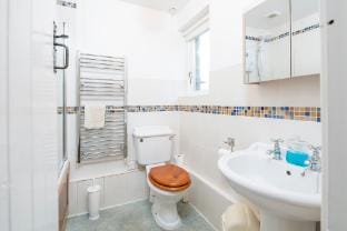 Ty Lucy Vacation rental in Saint Davids