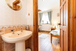 Shepherds Cottage Vacation rental in Marloes and St. Brides