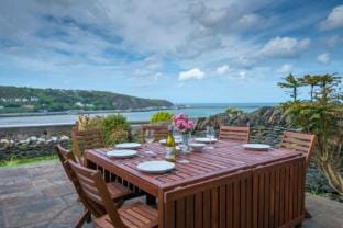 Mowbray Vacation rental in Fishguard