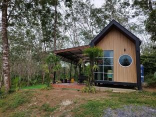 Suan Tha-Thong Homestay Apartment in Khok Kloi