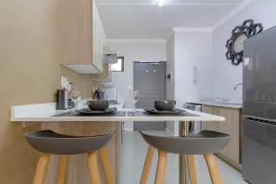 Moahi Apartments Midrand 1 Vacation rental in Sandton