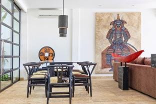 Zen Retreat. 3BR Japanese Inspired Oasis w/ Pool Villa in North Kuta
