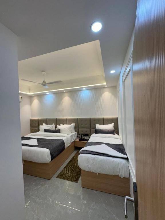 Hotel Delhi Narayana Grand,Delhi International Air Hotel in New Delhi