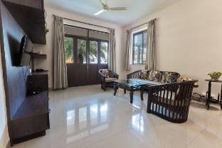 Pacheco | 2bhk with Pool | 2 min to Benaulim beach Apartment in Benaulim