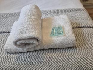 Charming Nottingham Retreat with Garden View Vacation rental in Nottingham