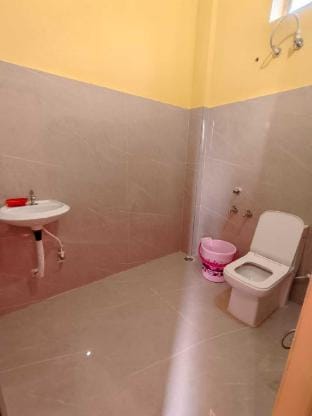 Viraj Guest House Vacation rental in Uttar Pradesh