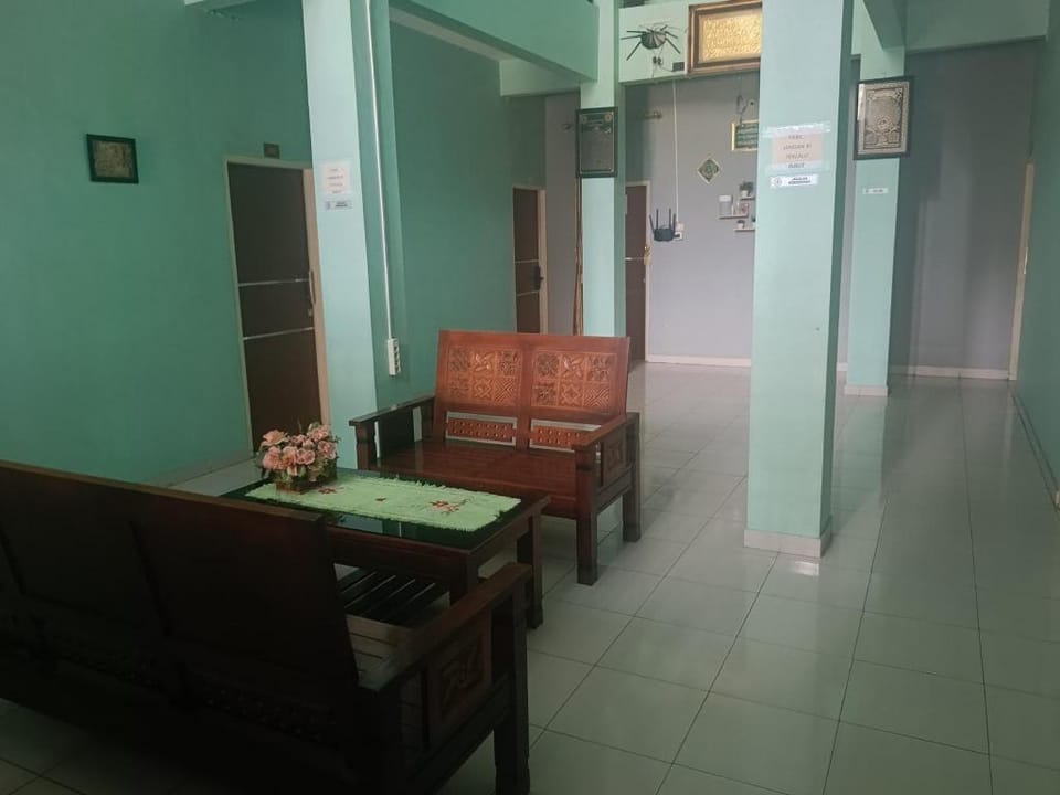 Wisma fany.pd Hotel in Indonesia
