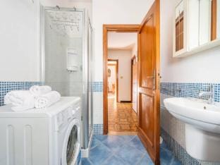 A welcoming ground-floor accommodation Apartment in Porto Torres