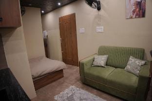 3BR Luxe Cabin Vega nearThooval Falls by Sapovnela Vacation rental in Kerala
