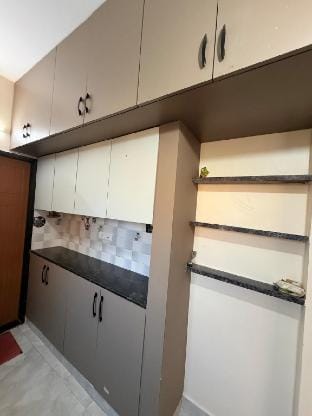 Casa Satya Stays - Calm 3 BHK Hill side Park View Apartment in Visakhapatnam