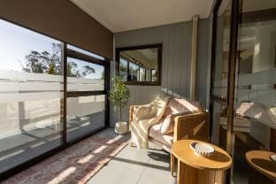 River City Views With Spa Pool, BBQ & Sky TV Vacation rental in Whanganui