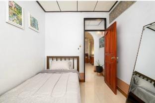 Lotus House@phuket Vacation rental in Wichit