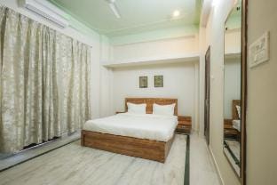 'The Nivas' Luxurious 5 BR Bungalow Udaipur Vacation rental in Udaipur