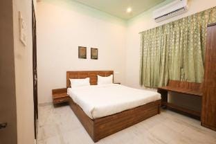 'The Nivas' Luxurious 5 BR Bungalow Udaipur Vacation rental in Udaipur