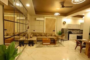 Cozy Vista 2 By Dr. Richa Motwani Apartment in Jaipur