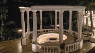 DestinMe Colosseum Farmhouse Villa in Hyderabad