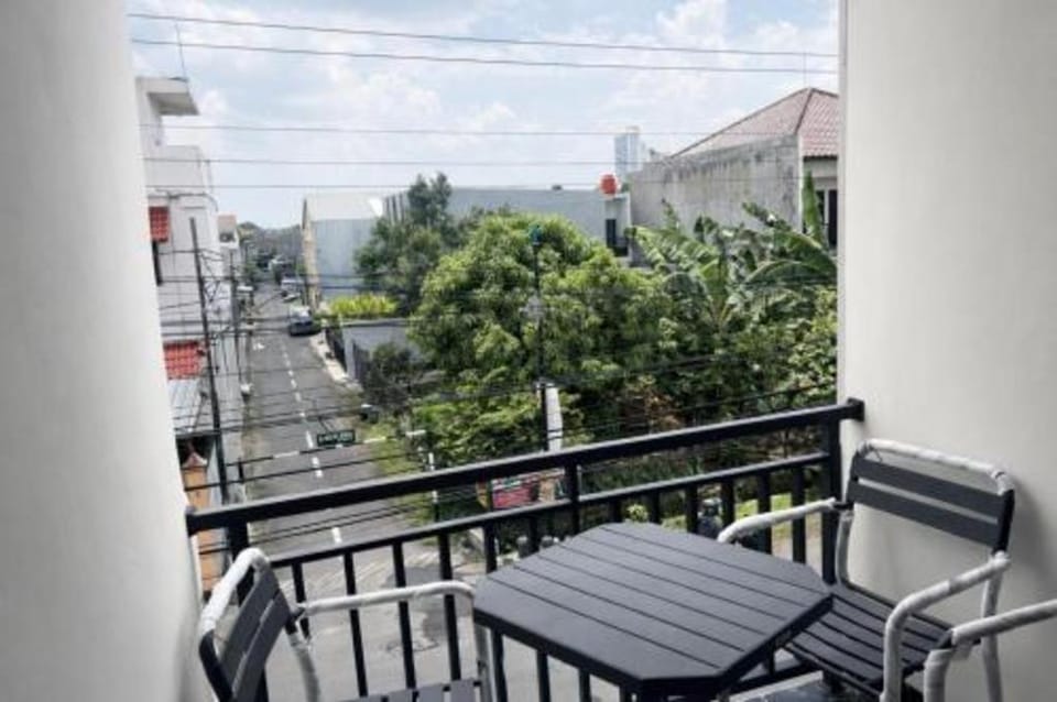 Diponegoro House Solo Baru Hostel in Indonesia