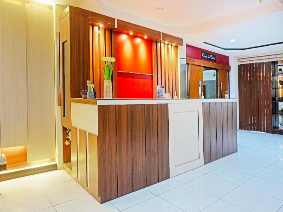 COLLECTION O 91331 Hotel Grand Saota Soppeng Hotel in Indonesia