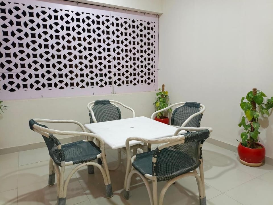 Sea View Inn Guest House Hotel in Karachi