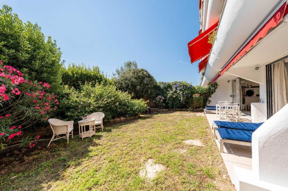 Charming apartment- AC -3BR-6P- Cannes Hotel in Cannes