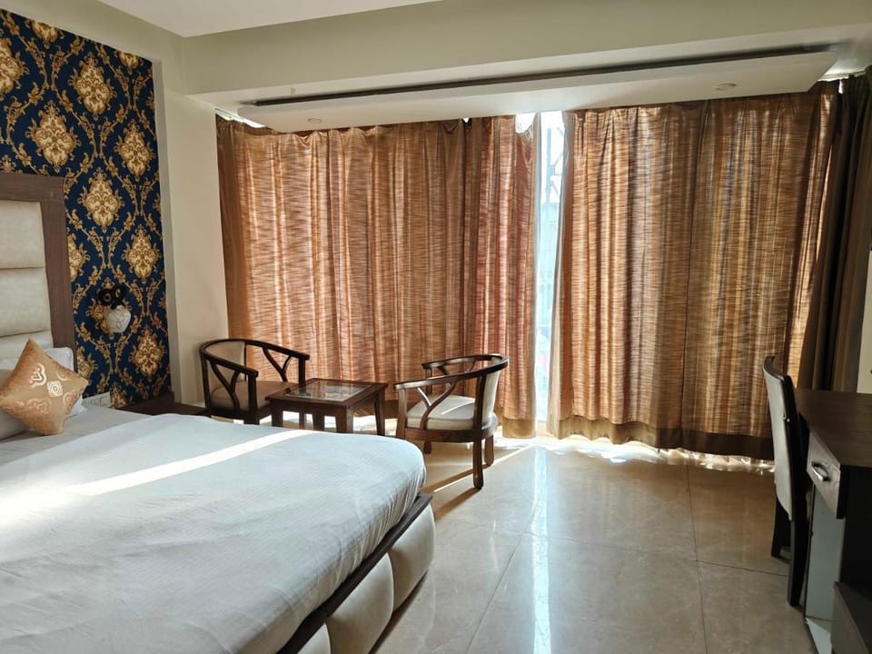 Townhouse Old Kalka Ambala Road Formerly Viraj inn Hotel in Punjab, India