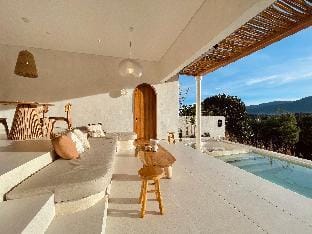 Villa Soll A - Calmingly Wabi-Sabi by Thevillas100 Villa in Cisarua