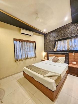 Hotel Royal Elite  Apartment in Mumbai