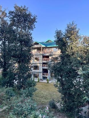 Shalom Hillcrest Inn Hotel in Shimla