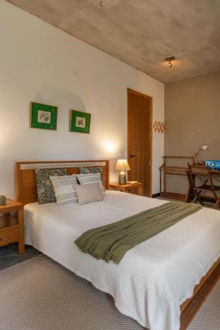 Whispering Waters - Luxury Villa in Coorg Apartment in Karnataka