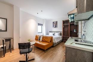 Cochinchine -Deluxe Travel Guru Condo #D1 #Netflix Vacation rental in Ho Chi Minh City