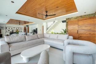 Huge And Wide Modern Luxury Private Villa Seminyak Villa in North Kuta