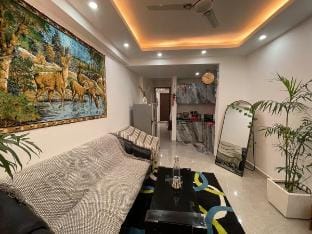 ꯍꯥꯌꯨꯝ(Haayum)ll 10 mins from metro and city walk. Vacation rental in New Delhi