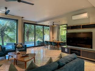 Chapter Two | Luxury Stay | Free Breakfast Villa in Calangute