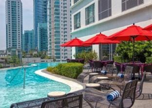 Novotel Suites Acqua w/ City View Vacation rental in Mandaluyong